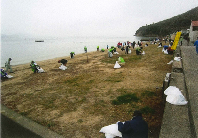浦生自治会（浦生海岸クリーン隊）