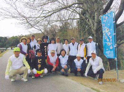 折戸川にホタルを飛ばそうの会